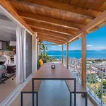 Panoramic View!penthouse 120qm Of Sea & Mountain Vakantiehuis *