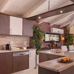 Panoramic View!penthouse 120qm Of Sea & Mountain