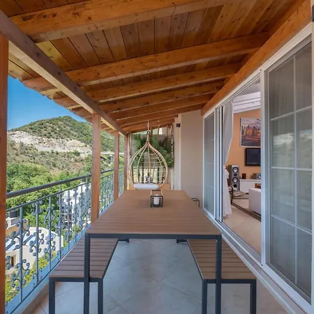 Panoramic View!penthouse 120qm Of Sea & Mountain 別荘 *