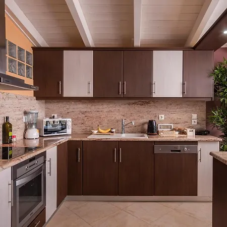 Panoramic View!penthouse 120qm Of Sea & Mountain Дом отдыха